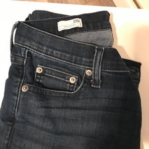 Gap girlfriend jeans size 26r